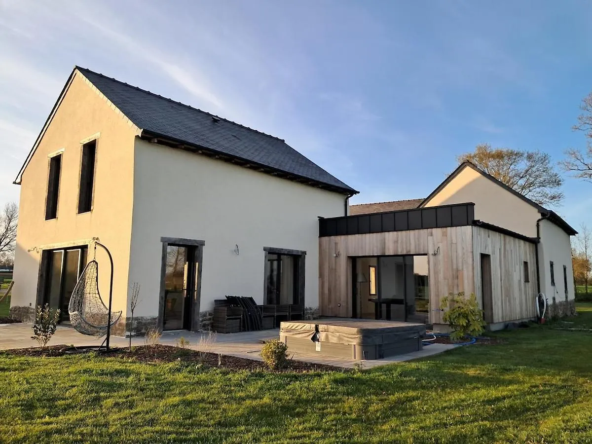 Au Calme A La Campagne 13 Pers Villa La Mézière Franciaország